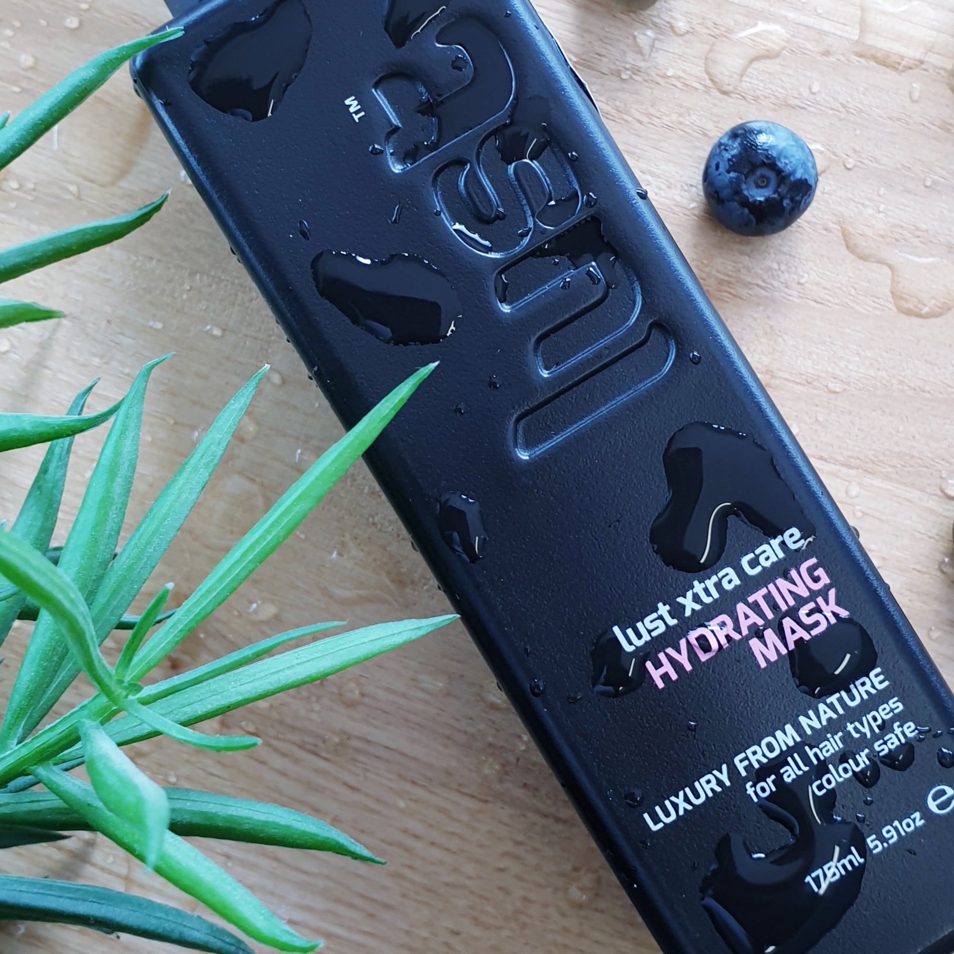 Hydrating hair mask by lust haircare NZ