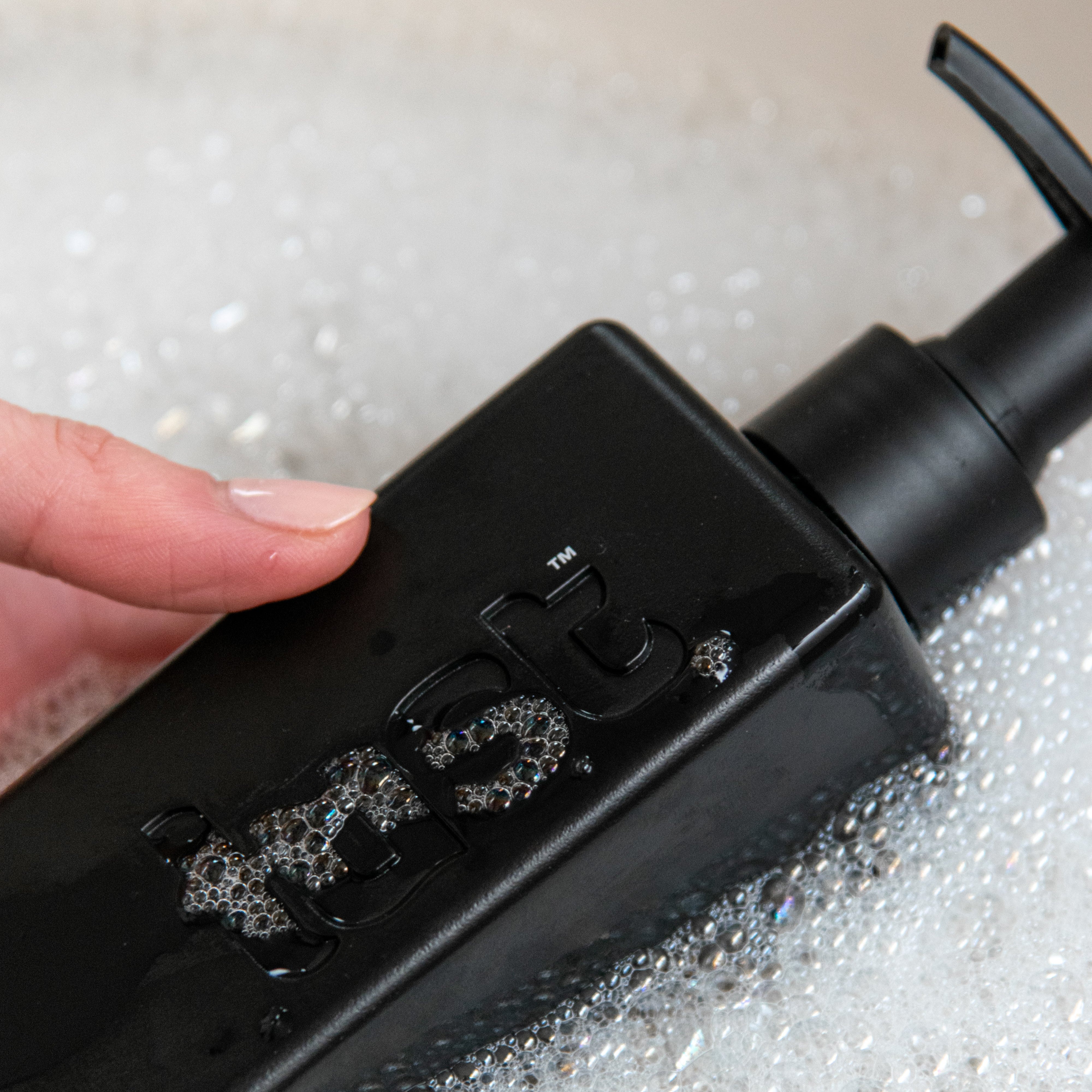 Volume shampoo for fine hair Lust Haircare